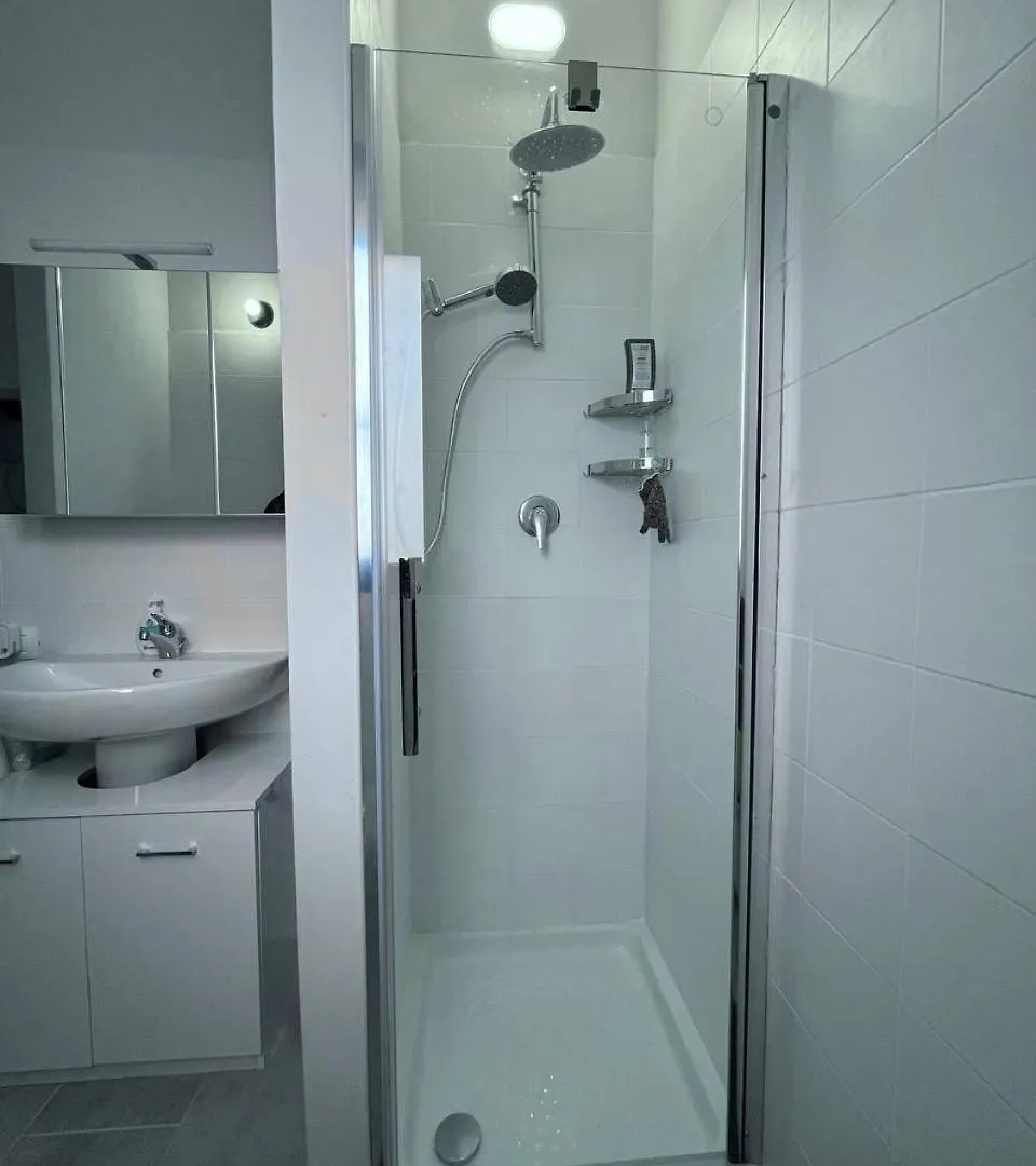 Gaelle Voghera Apartment