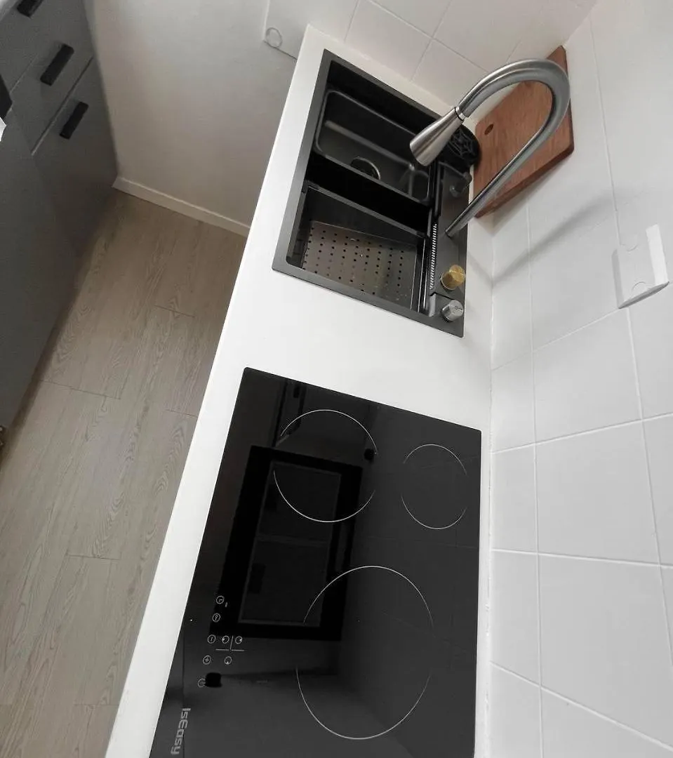 Gaelle Voghera Apartment Italy