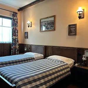 Hotel Cowboys Guest Ranch, Voghera